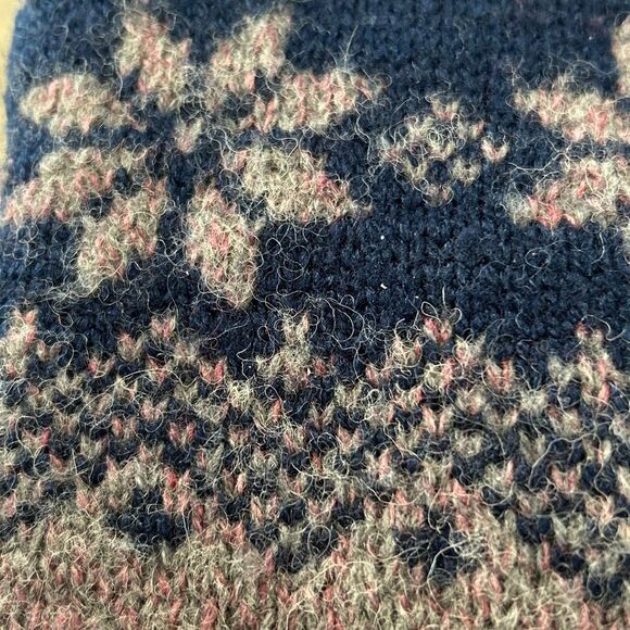 Vintage Shetland Fair Isles Cardigan Swester - Picture 10 of 10